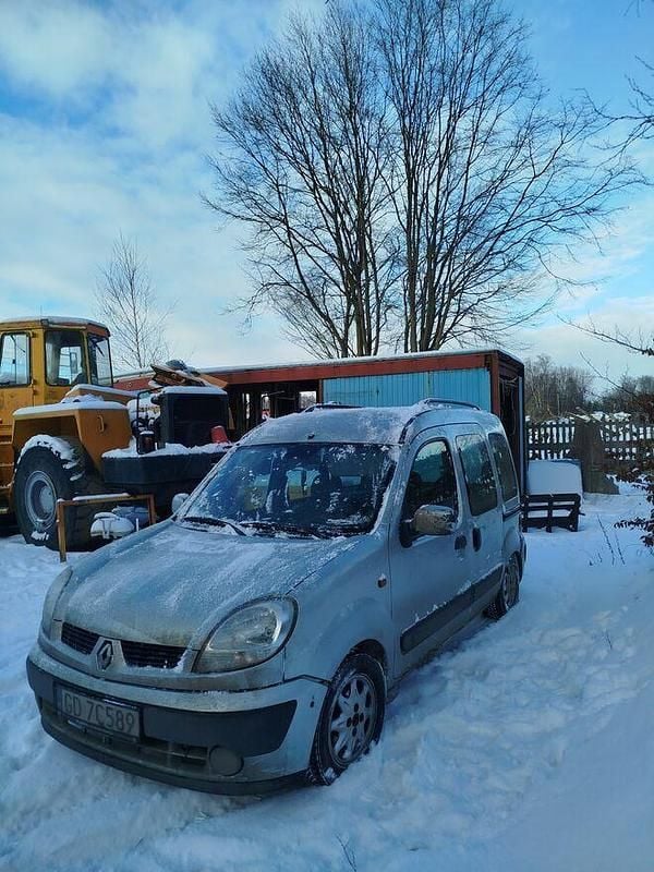 Używany Renault Kangoo 2005 Srebrny Minivan