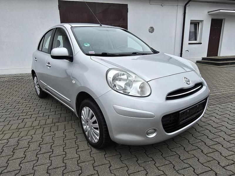 Używany Nissan Micra 80 KM (58 kW) 2012 Srebrny Hatchback