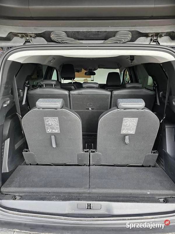 Używany Peugeot 5008 130 KM (95 kW) 2021 Granatowy Minivan