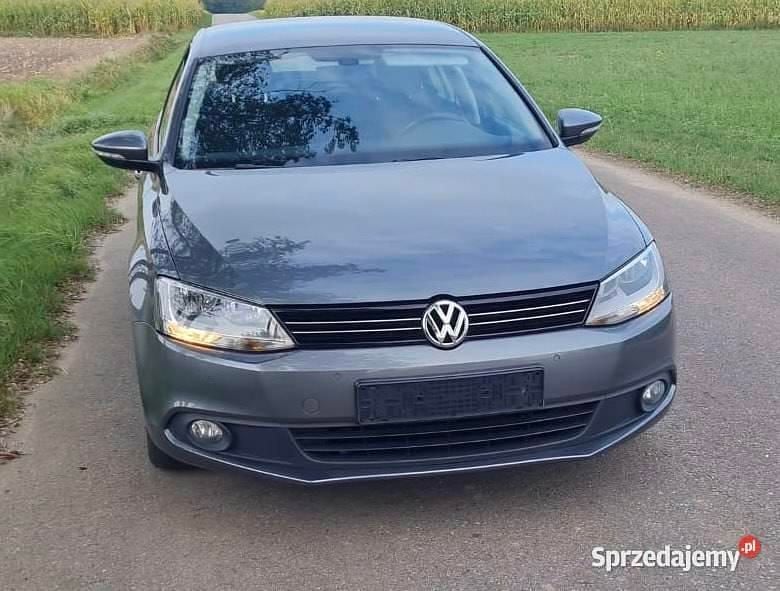 Używany VW Jetta 2012 Grafitowy Sedan/Limuzyna