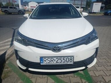 Biały Używany 2017 Toyota Corolla Sedan/Limuzyna | 52 900 zł (Dość drogi) - Obraz 1/3