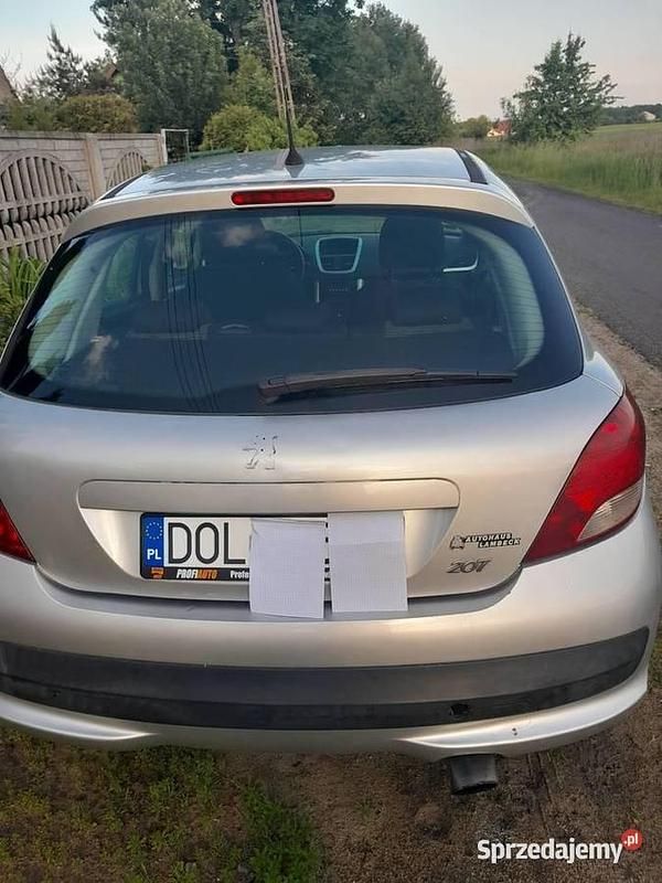 Używany Peugeot 207 2009 Srebrny Hatchback
