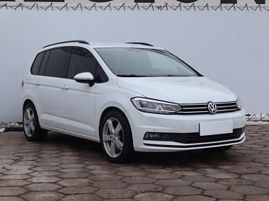 Biały Używany 2017 VW Touran Minivan | 50 999 zł (Uczciwa cena) - Obraz 1/4