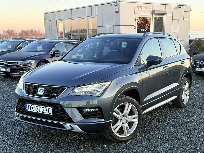 Grafitowy Używany 2018 Seat Ateca FR SUV | 78 900 zł (Super Cena) - Obraz 1/4