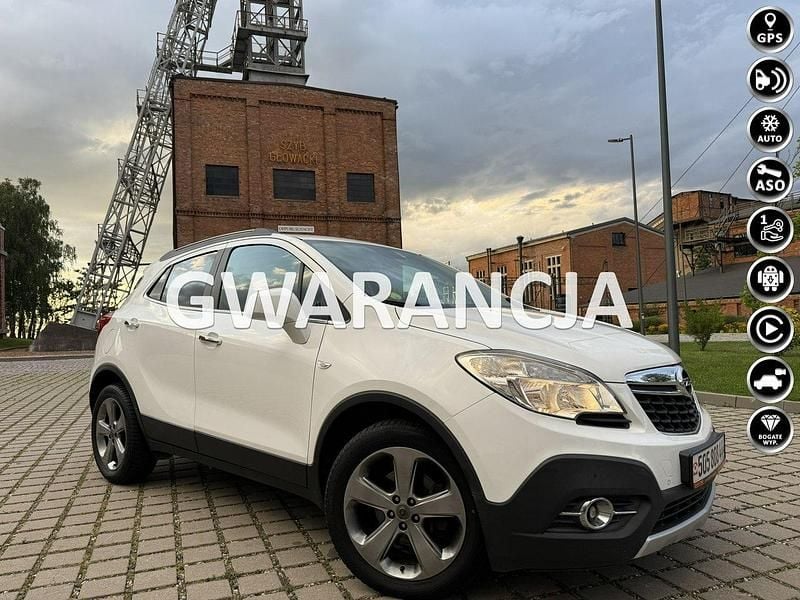 Biały (metalik) Używany 2013 Opel Mokka SUV | 38 900 zł (Uczciwa cena) - Obraz 1/4