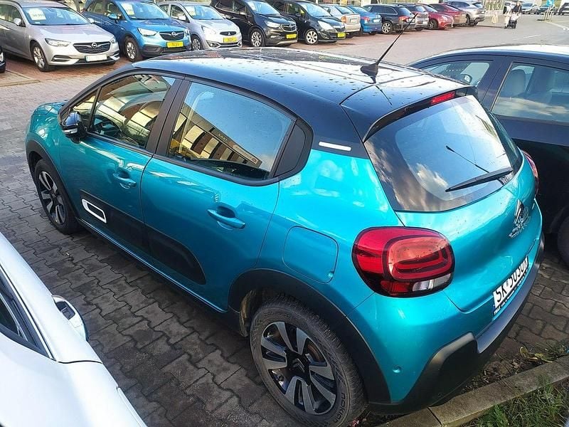 Używany Citroën C3 110 KM (80 kW) 2021 Niebieski jasny (metalik) Hatchback