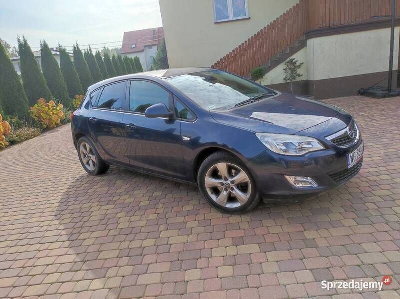 Używany Opel Astra 2010