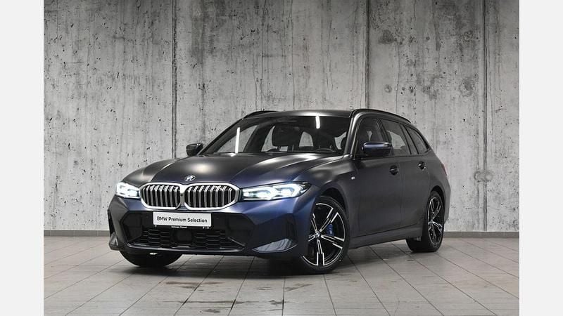 Frozen tanzanite blue metallic metalizowany Używany 2024 BMW 320 Comfort Edition Kombi | 219 800 zł - Obraz 1/3
