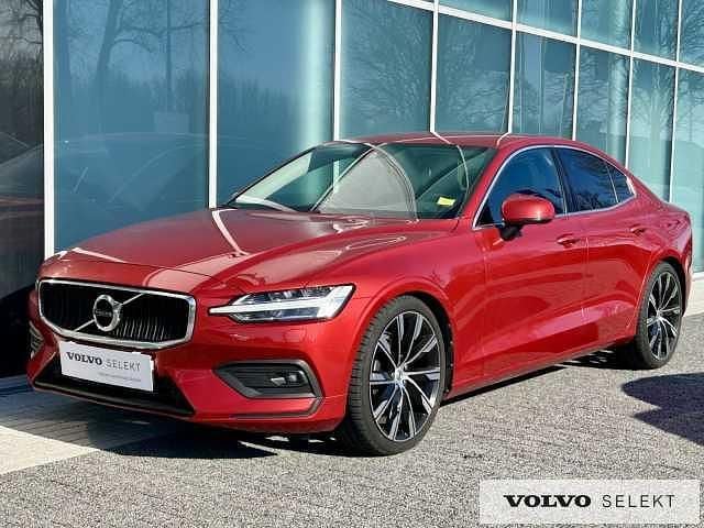 Używany Volvo S60 190 KM (139 kW) 2020 Czerwony Sedan/Limuzyna