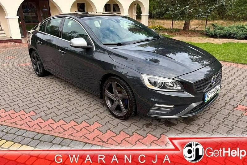 Czarny Używany 2013 Volvo S60 R-Design Sedan/Limuzyna | 36 000 zł (Uczciwa cena) - Obraz 1/4