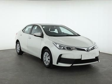 Biały Używany 2016 Toyota Corolla Sedan/Limuzyna | 44 999 zł (Dobra cena) - Obraz 1/4