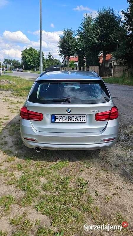 Używany 2017 BMW 318 | 59 900 zł (Uczciwa cena) - Obraz 1/4