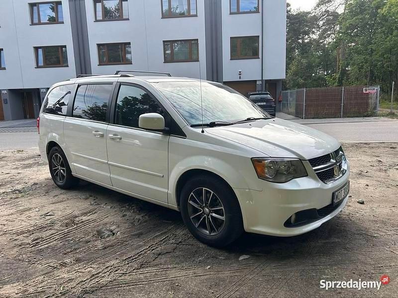 Biały Używany 2007 Dodge Grand Caravan SXT Minivan | 59 999 zł (Drogi) - Obraz 1/4