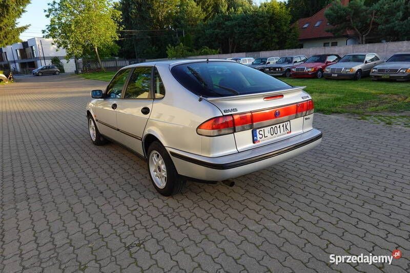 Używany Saab 900 1997 Srebrny Hatchback