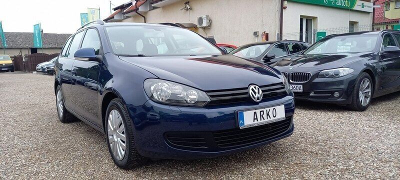 Granatowy Używany 2013 VW Golf VII Kombi | 31 900 zł (Uczciwa cena) - Obraz 1/4