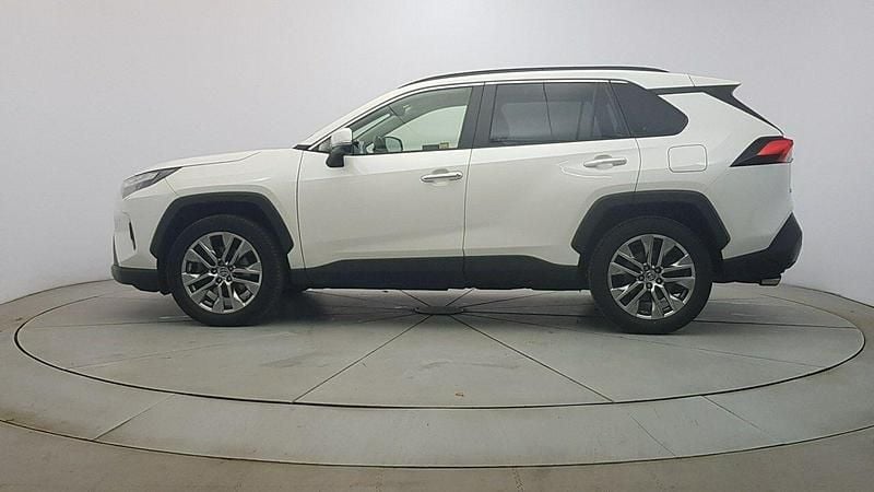 Używany Toyota RAV4 Executive 2021 Biały SUV