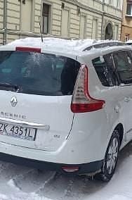 Używany Renault Grand Scénic III 130 KM (95 kW) 2015 Biały Minivan