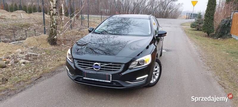 Używany 2015 Volvo V60 Kombi | 45 900 zł (Uczciwa cena) - Obraz 1/4