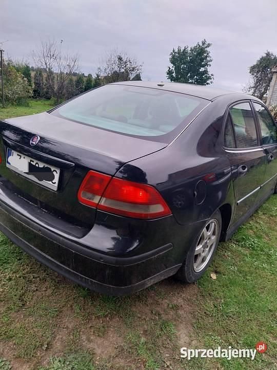 Czarny Używany 2004 Saab 9-3 Sedan/Limuzyna | 4100 zł - Obraz 1/4
