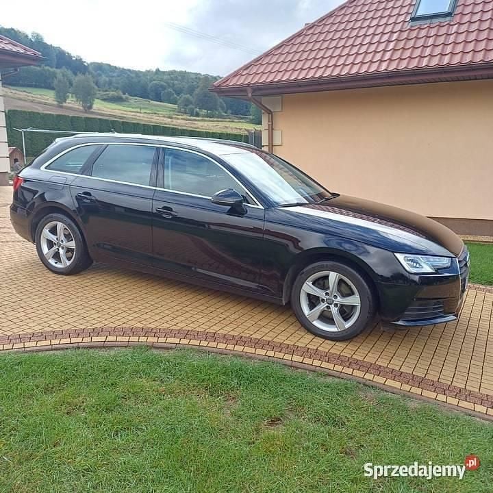 Używany Audi A4 2016