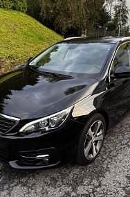 Używany Peugeot 308 Allure 2018 Kombi