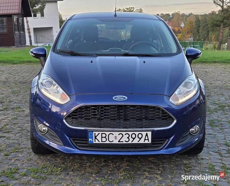 Niebieski Używany 2017 Ford Fiesta Hatchback | 24 900 zł (Dobra cena) - Obraz 1/4