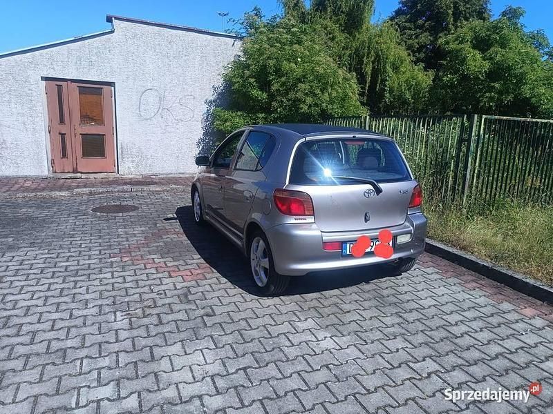 Używany 2002 Toyota Yaris | 3900 zł - Obraz 1/4