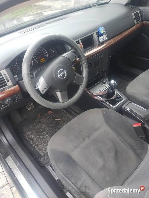 Używany 2004 Opel Vectra | 4200 zł (Uczciwa cena) - Obraz 1/4