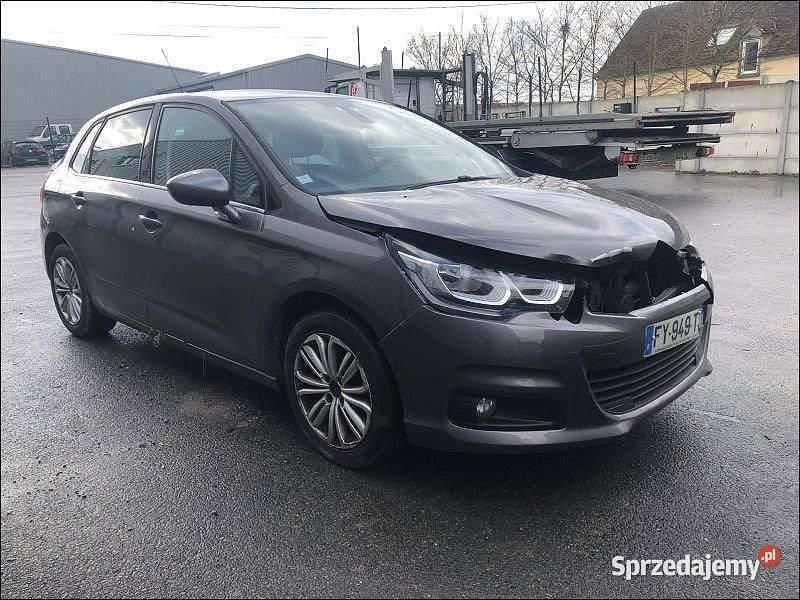 Grafitowy Używany 2015 Citroën C4 Hatchback | 17 999 zł - Obraz 1/4