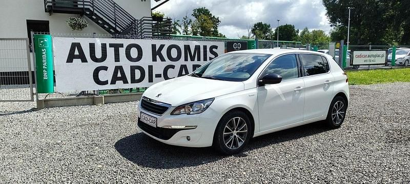 Biały Używany 2014 Peugeot 308 Hatchback | 27 500 zł (Uczciwa cena) - Obraz 1/4