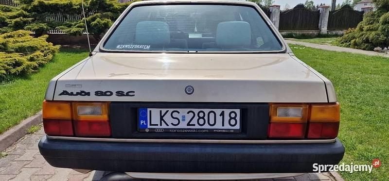 Używany Audi 80 1986 Złoty Sedan/Limuzyna