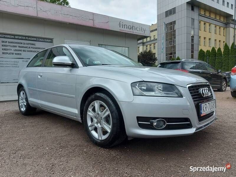 Używany Audi A3 102 KM (75 kW) 2009 Srebrny Hatchback