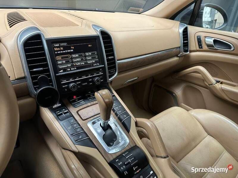 Używany Porsche Cayenne S 2010 Granatowy SUV