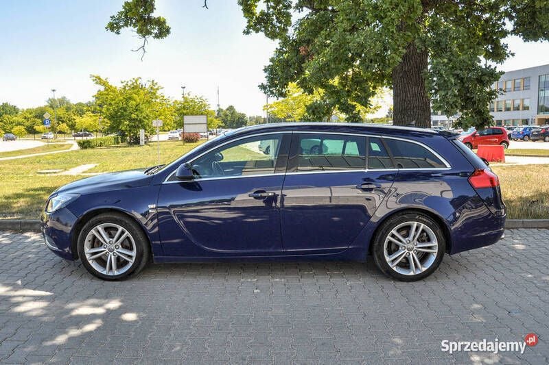 Używany 2012 Opel Insignia | 19 500 zł (Uczciwa cena) - Obraz 1/4