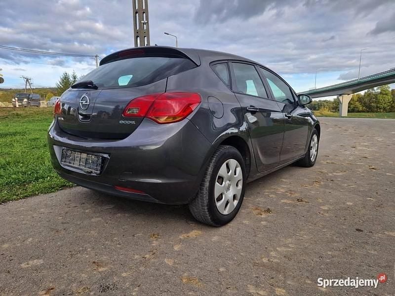 Używany Opel Astra 2010 Szary Hatchback