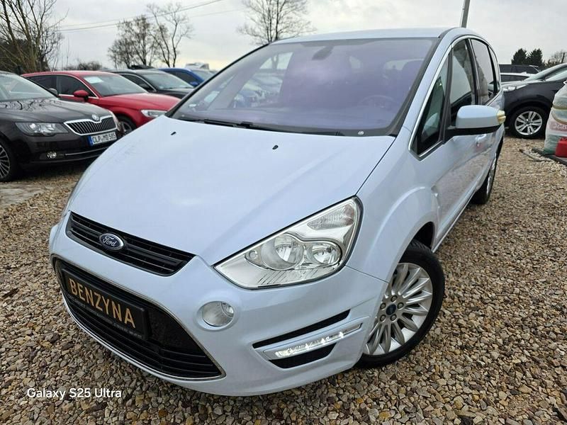 Używany Ford S-MAX S 203 KM (149 kW) 2012 Biały (metalik, perła) Minivan