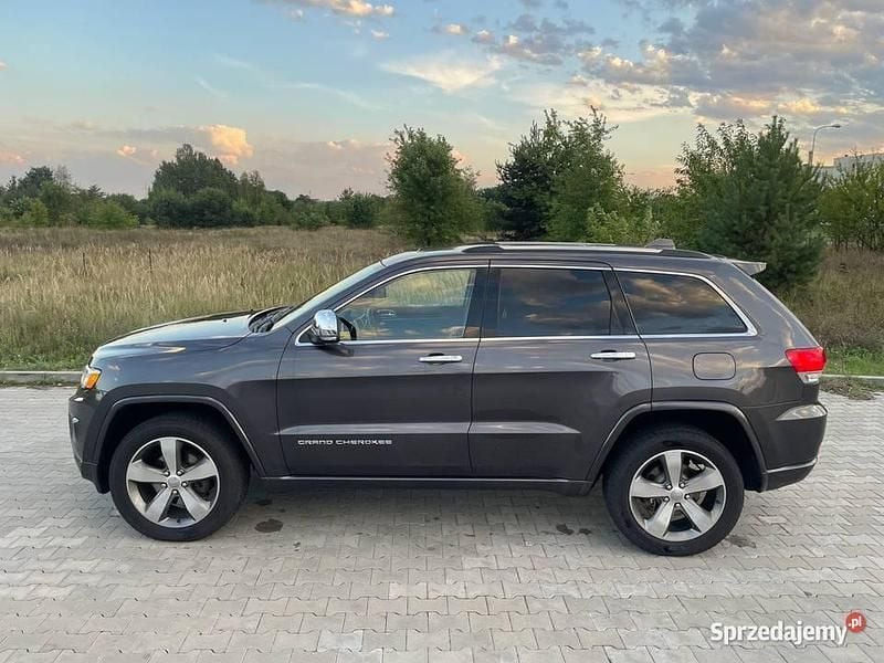 Szary Używany 2015 Jeep Grand Cherokee Overland SUV | 82 000 zł (Uczciwa cena) - Obraz 1/4