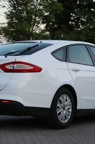 Używany Ford Mondeo 150 KM (110 kW) 2018 Biały Hatchback