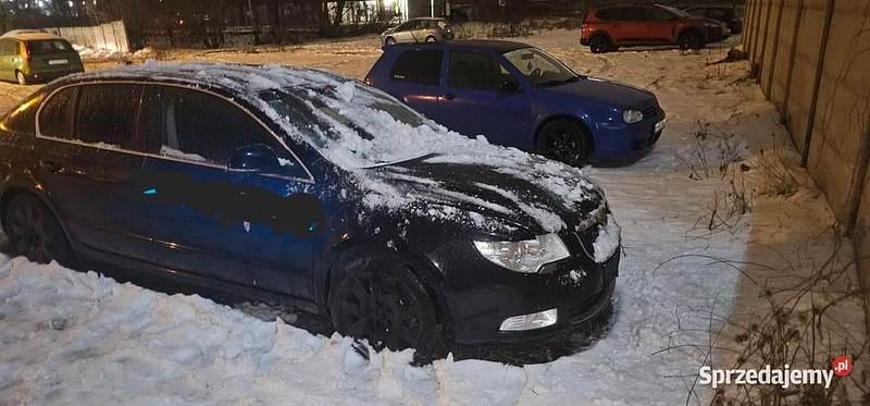 Czarny Używany 2005 Skoda Superb Hatchback | 7000 zł - Obraz 1/3