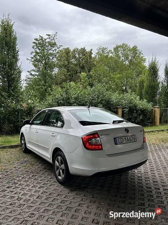 Używany 2014 Skoda Rapid | 15 999 zł - Obraz 1/4