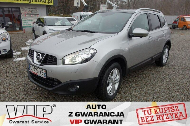 Srebrny (metalik) Używany 2012 Nissan Qashqai +2 SUV | 49 800 zł (Drogi) - Obraz 1/4