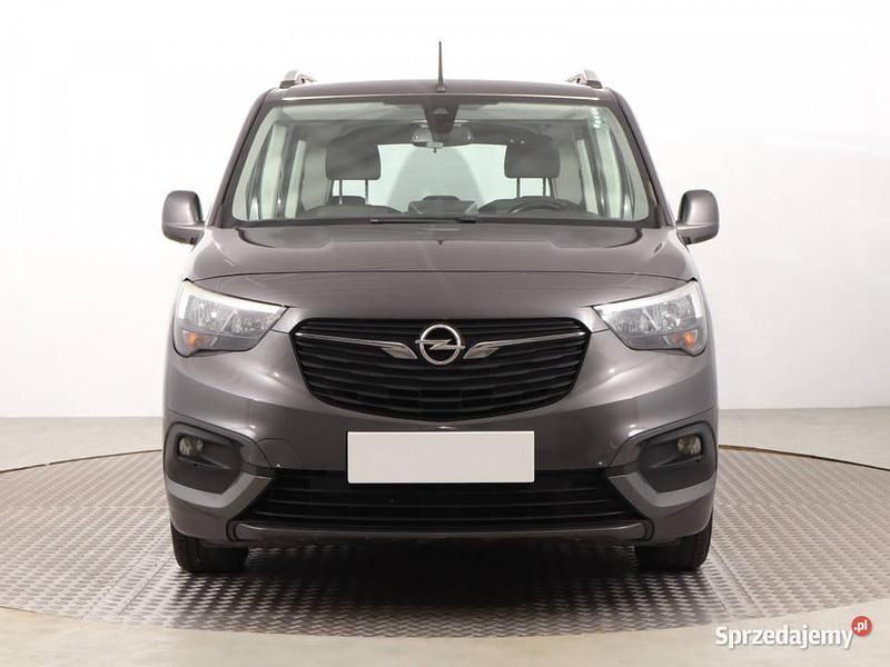 Szary Używany 2020 Opel Combo Minivan | 49 999 zł (Dość drogi) - Obraz 1/4