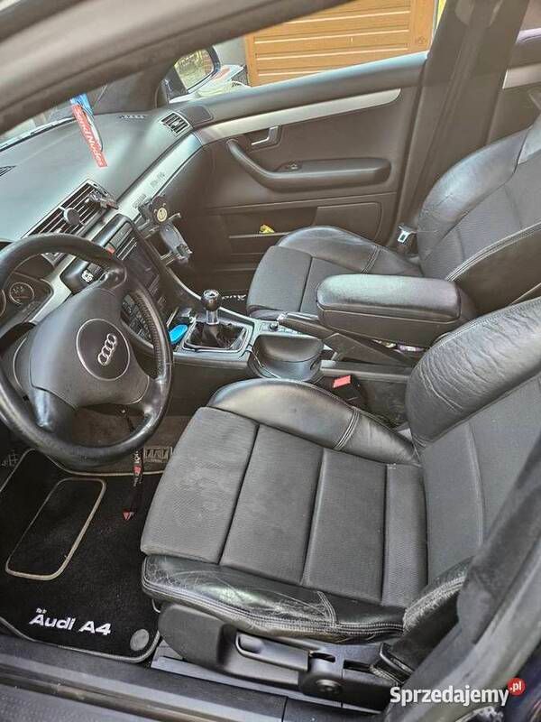 Używany Audi A4 S-Line 2003 Niebieski Sedan/Limuzyna