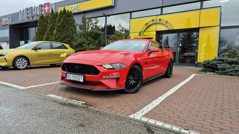 Czerwony (metalik) Używany 2022 Ford Mustang Coupe | 194 309 zł (Drogi) - Obraz 1/4