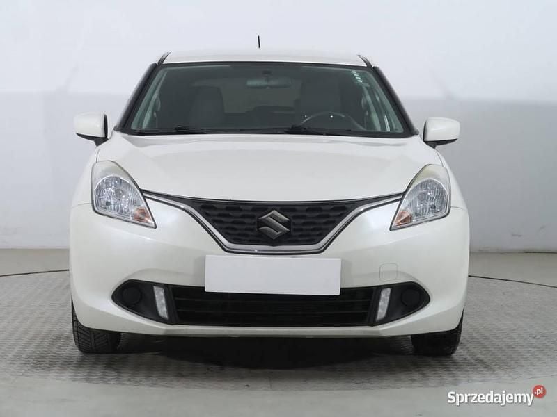 Biały Używany 2017 Suzuki Baleno Hatchback | 31 999 zł (Uczciwa cena) - Obraz 1/4