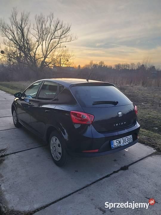 Używany Seat Ibiza 2010 Czarny Hatchback