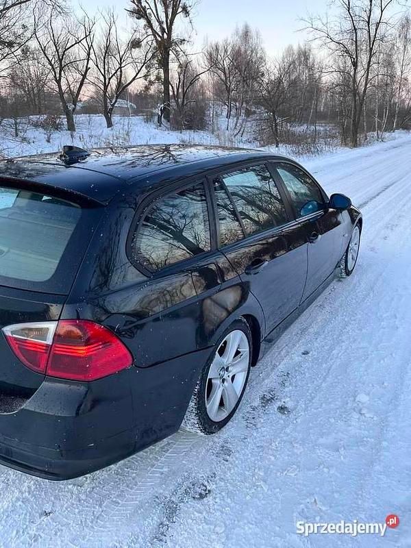 Używany BMW 320 2005 Czarny Kombi