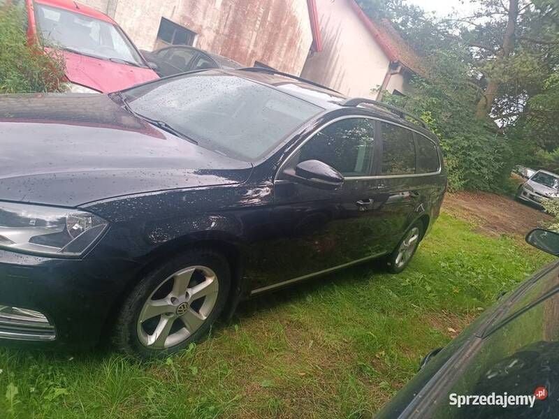 Używany VW Passat 105 KM (77 kW) 2011 Czarny Sedan/Limuzyna