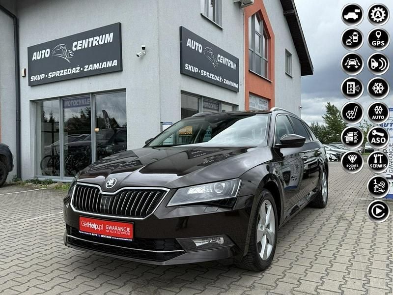 Brązowy (metalik) Używany 2016 Skoda Superb Kombi | 59 900 zł (Uczciwa cena) - Obraz 1/4