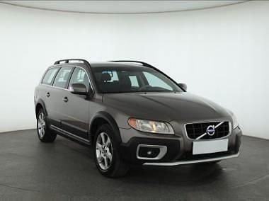 Używany Volvo XC70 205 KM (150 kW) 2011 Brązowy Kombi